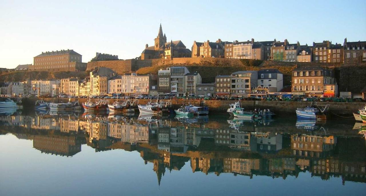 Charmant Logement T2 A 2 Pas De La Mer Granville Eksteriør bilde